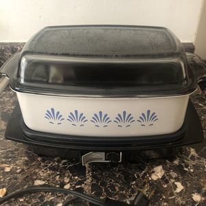 Vintage West Bend 4 Quart Slow Cooker, 5 Settings, Heavy Smoke Glass with Lid